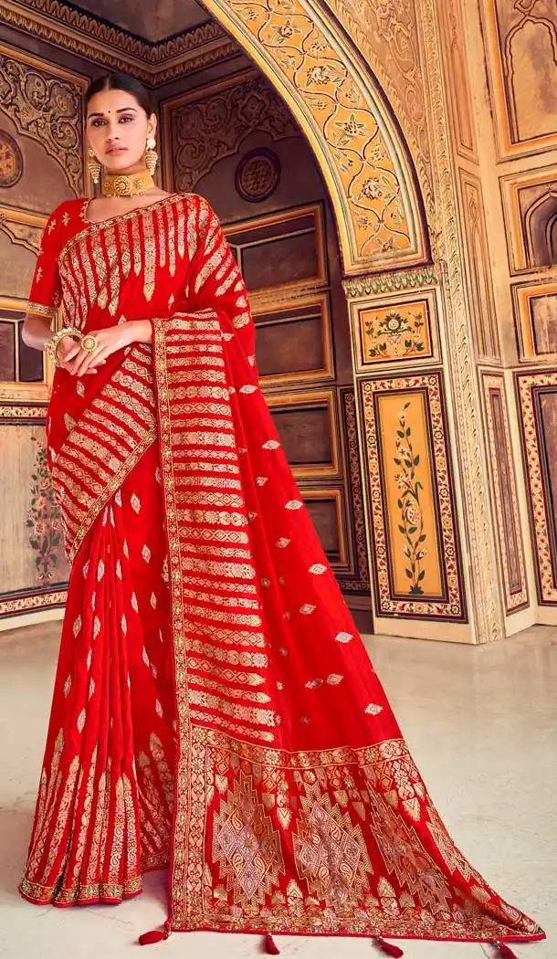 Red Color Silk Heavy Designer Bridal Wedding Wear Saree Blouse -621122892