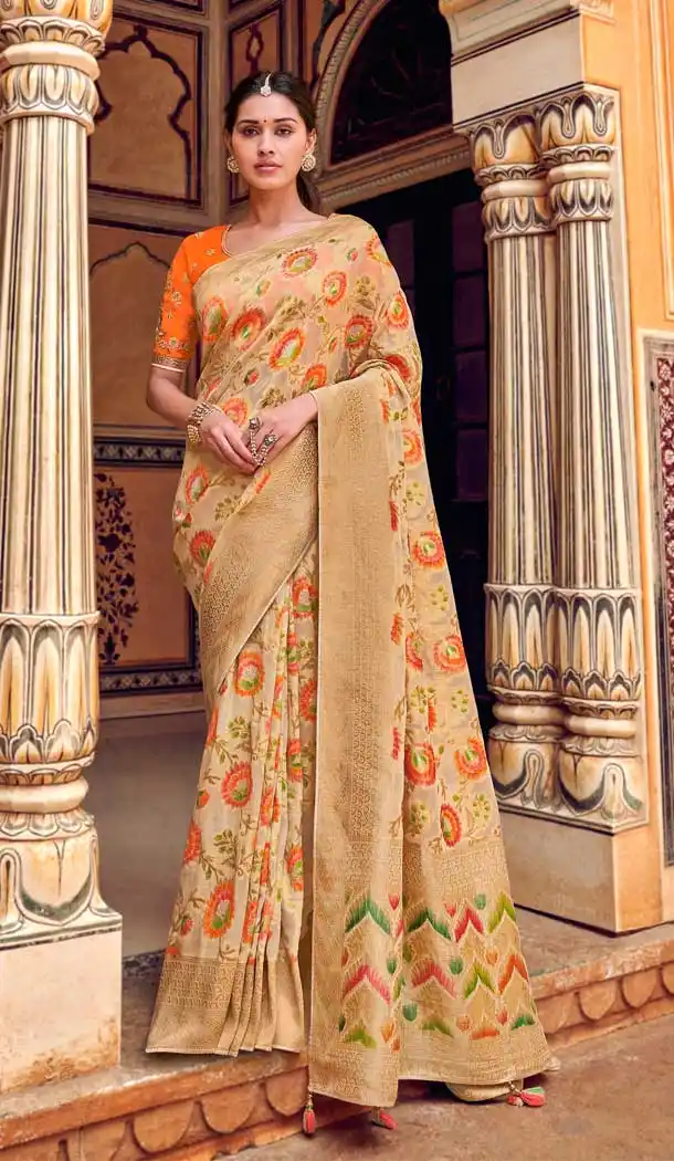 Cream Color Silk Heavy Designer Bridal Wedding Wear Saree Blouse -621122894