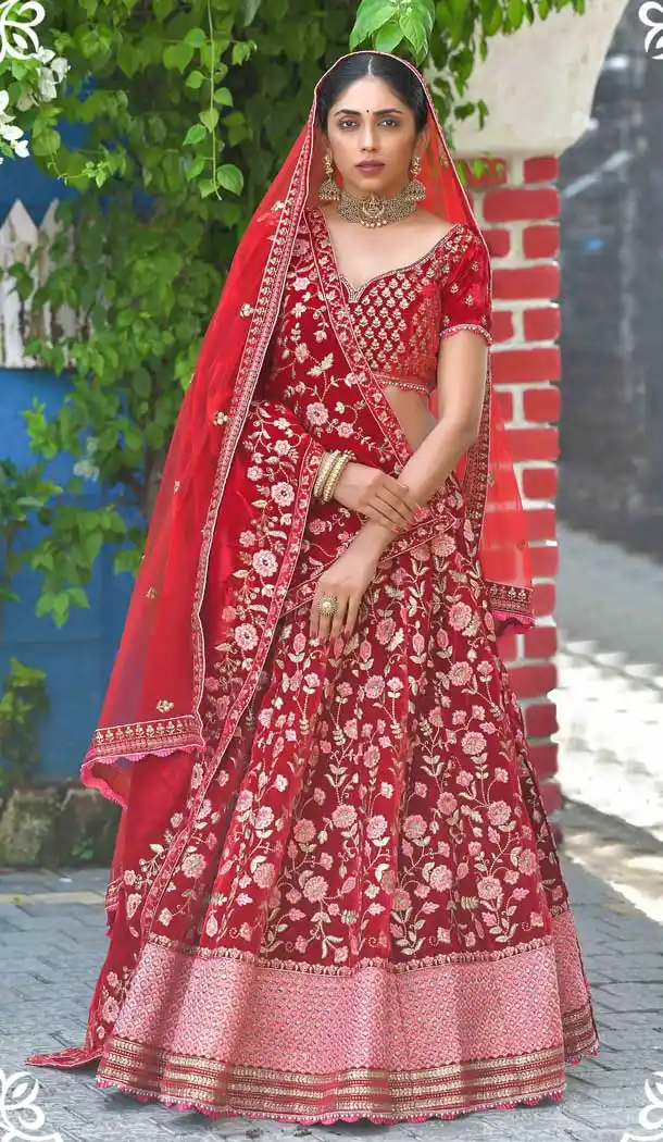 Red Color Velvet Heavy Designer Bridal Wedding Wear Lehenga Choli -664123307