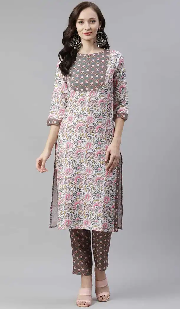 Tantalizing White Color Poly Rayon Casual Party Wear Readymade Plus Size Kurti -2105136130