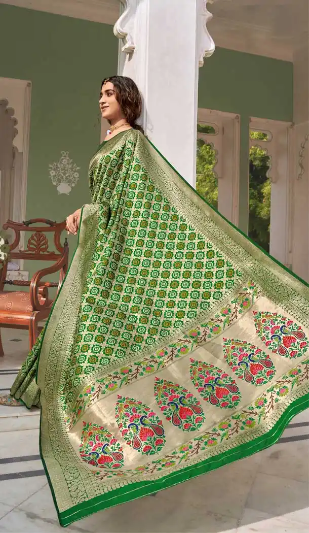 Green Color Banarasi Silk Designer Traditional Wear Saree - 3222145299