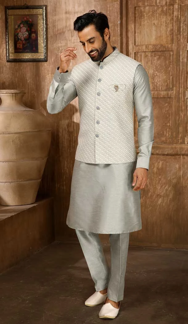 Grey Banarasi Art Silk Work Wedding Wear Men's Kurta Pajama With Jacket -4606155901