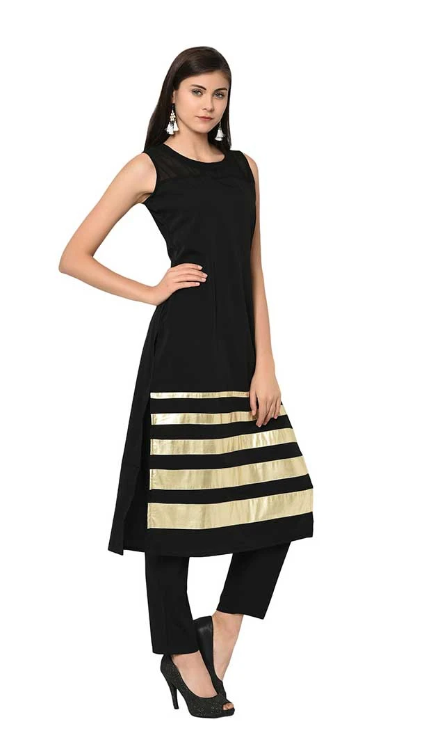 Black Color Crepe Foil Print Work Casual Wear Kurti With Pant -4692156742