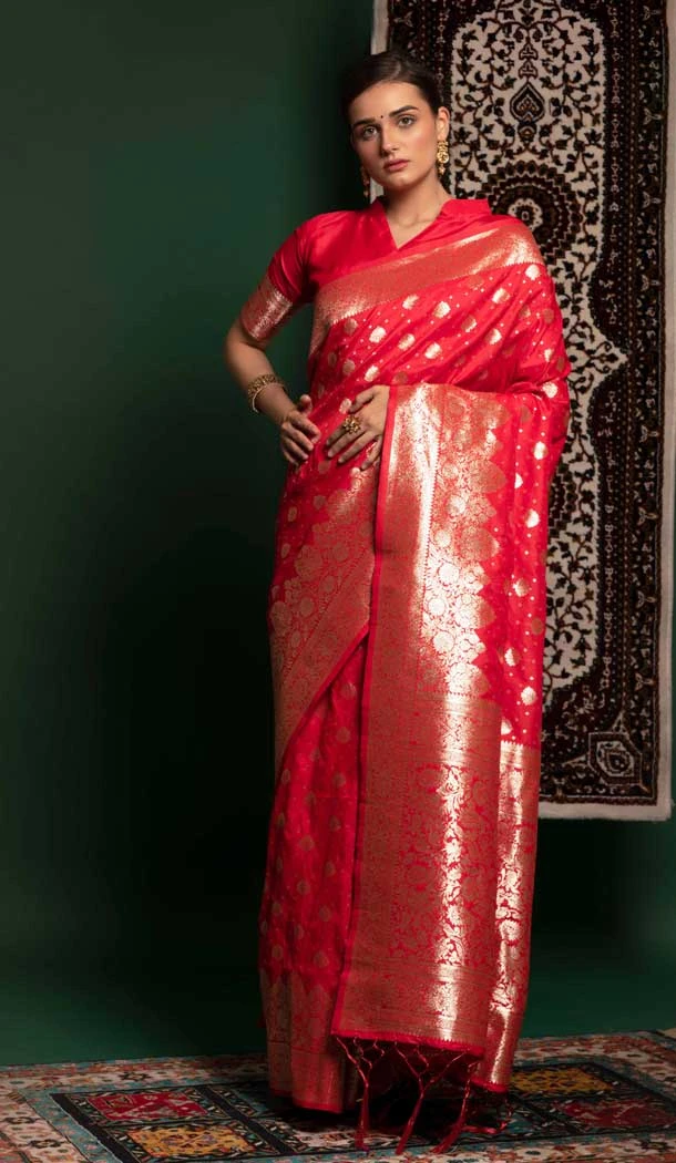Gajjar Pink Color Silk Weaving Zari Work Traditional Party Wear Saree Blouse -4869158181