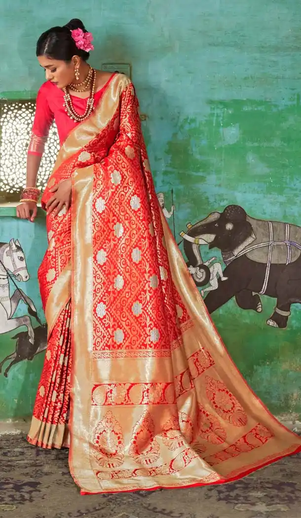 Red Color Pure Weaving Silk Traditional Saree Blouse -649081118