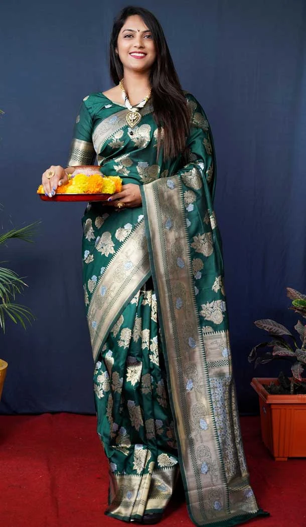 Green Color Banarasi Silk Jacquard Work Traditional Wear Saree -5116159946