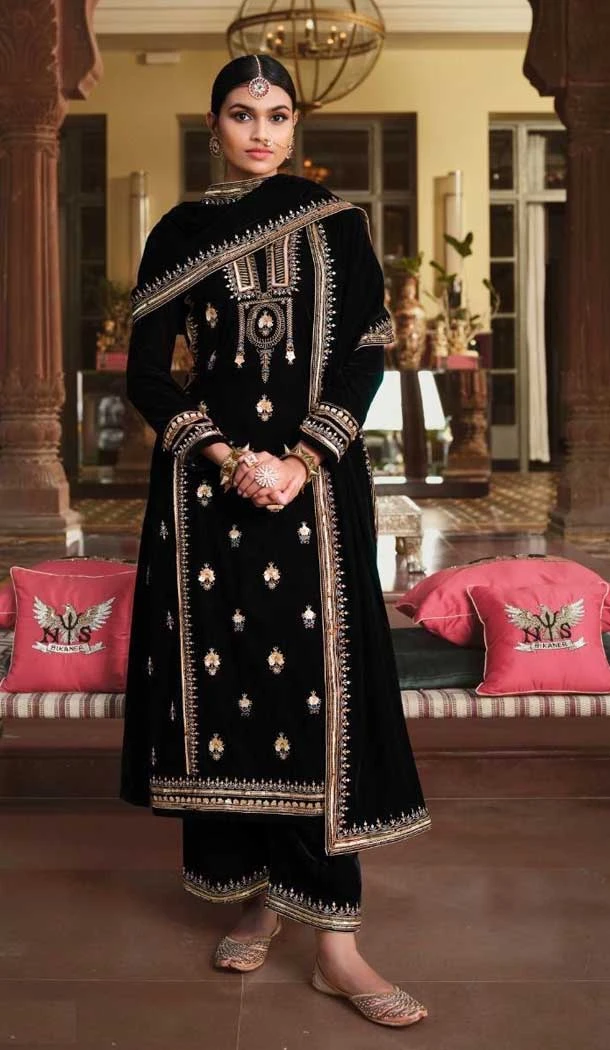 Enigmatic Black Color Velvet Embroidery Work Party Wear Women Salwar Kameez -5276160930