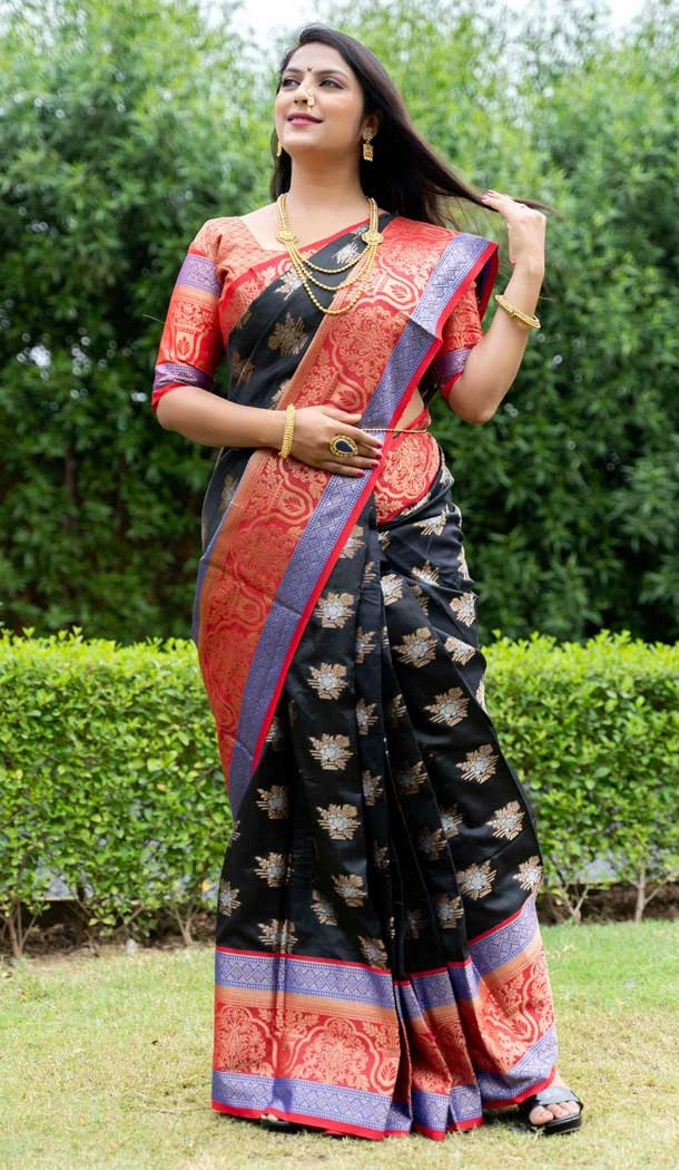 Kanchipuram Weaving Silk Black Color Jacquard Work Traditional Wear Saree -5414161945