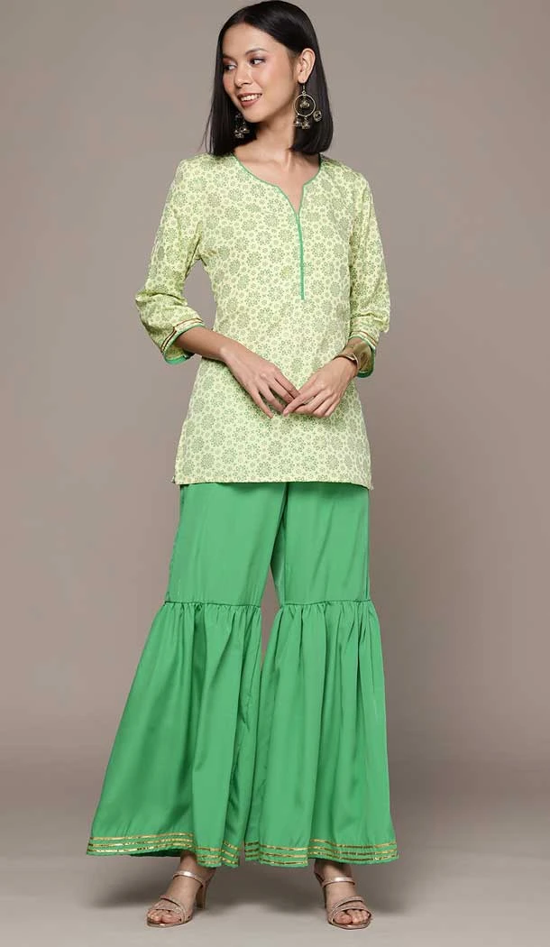 Pista Color Crepe Floral And Digital Print Work Readymade Kurti with Bottom -5751164369