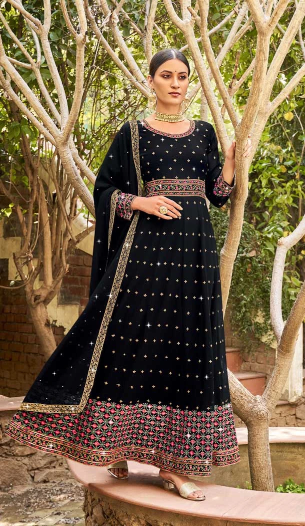 Attractive Black Color Georgette Heavy Embroidery Work Anarkali Salwar Kameez -6076166973